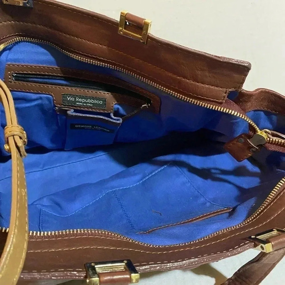 Via pepubblica plum beige leather unisex  briefcase ideas for work travel - Picture 12 of 15